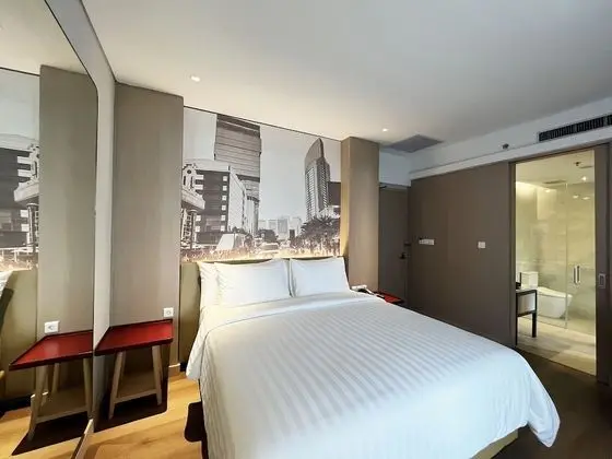 Grand Deluxe