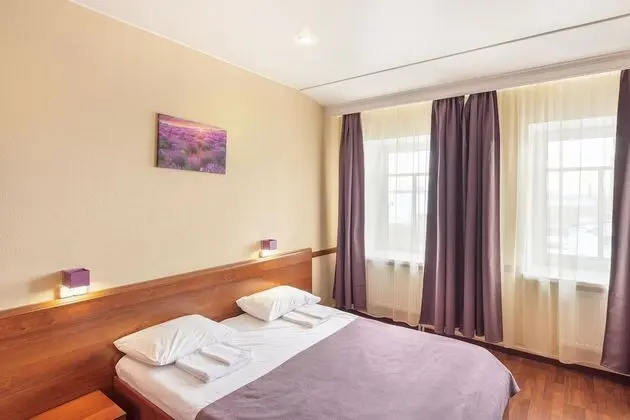 Standard Tek Büyük Yataklı Oda