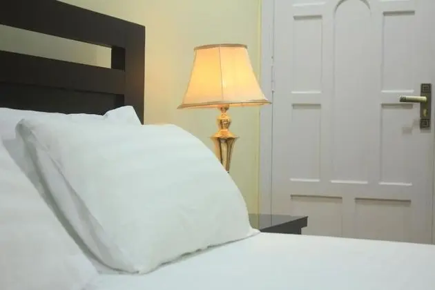 Deluxe Tek Büyük veya İki Ayrı Yataklı Oda