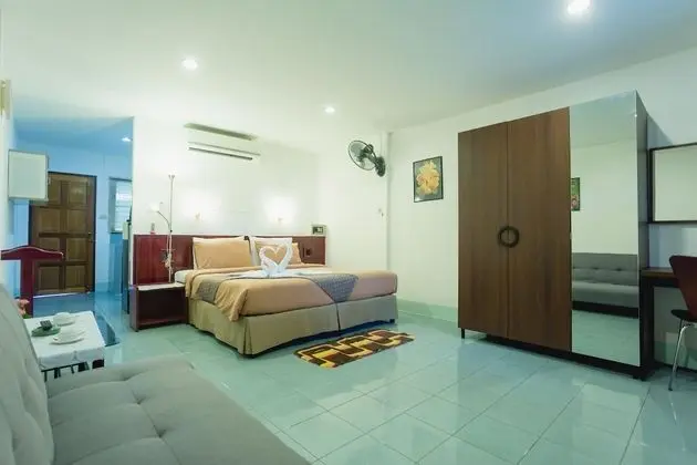Deluxe Double Room with Pool View