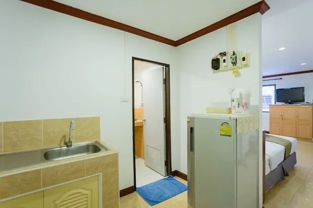 Deluxe Twin Room with Balcony