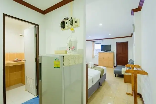 Deluxe Twin Room with Balcony