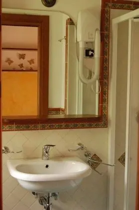 Banyo lavabosu