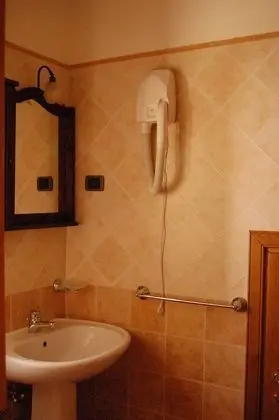 Banyo lavabosu