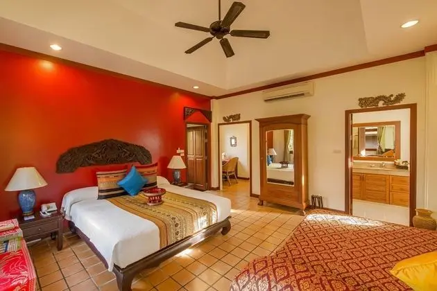 Gold Forest Room Forest View