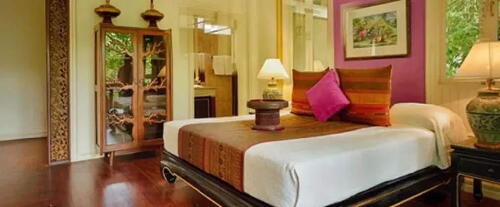 Gold Forest Room near Pool View