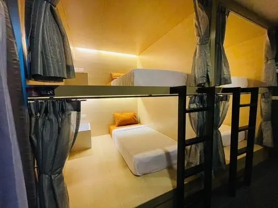 Ortak Ranzalı Oda, Karma Ranzalı Oda (Bed in 4-Bed Mixed Dormitory Room)