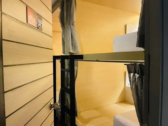 Ortak Ranzalı Oda, Karma Ranzalı Oda (Bed in 4-Bed Mixed Dormitory Room)