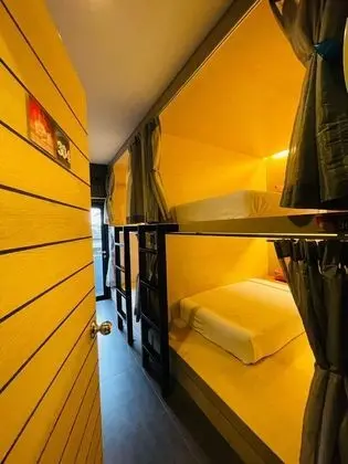 Ortak Ranzalı Oda, Karma Ranzalı Oda (Bed in 4-Bed Mixed Dormitory Room)
