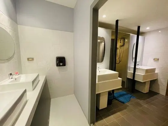 Ortak Ranzalı Oda, Karma Ranzalı Oda (Bed in 4-Bed Mixed Dormitory Room)