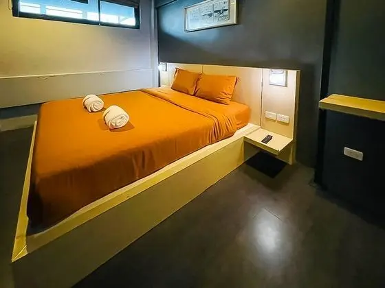 Tek Büyük Yataklı Oda, Ortak Banyo