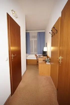 Tek Kişilik Oda