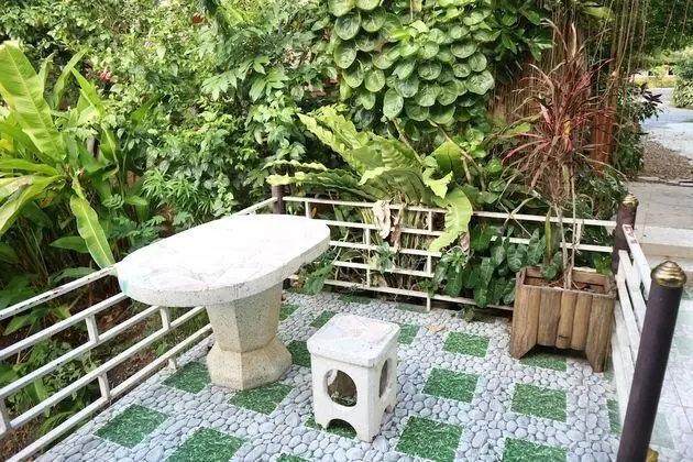 Baan Klang Nam