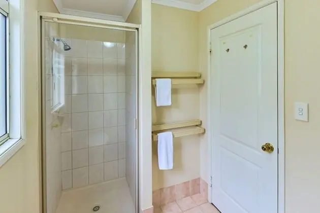 Standard Oda, Sigara İçilmez, Mutfak (1 Bedroom Cabin)