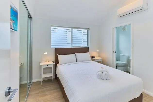 Standard Oda, Kısmi Deniz Manzarası