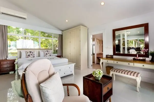 Beach Front Suite