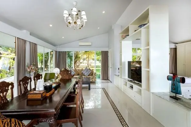 Beach Front Suite