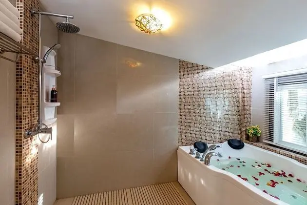 Beach Front Suite