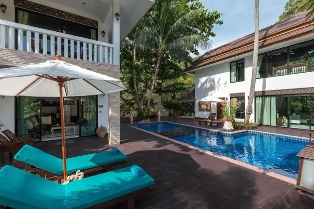 Poolside Villa