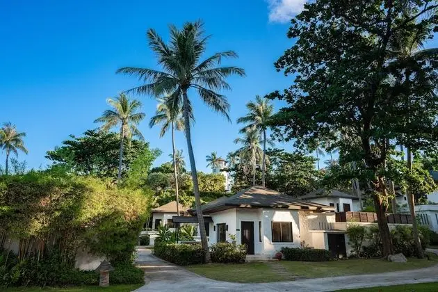 Grand Deluxe Pool Villa with Partial Seaview