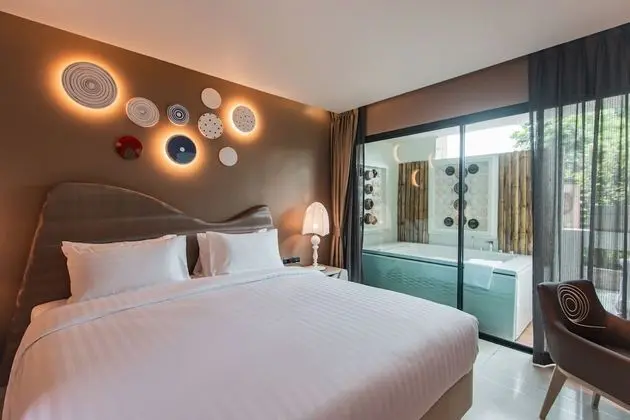 Superior Double Room with Jacuzzi