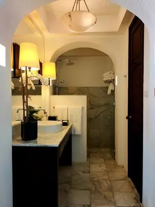 Suite (Min. Age 12 years old)