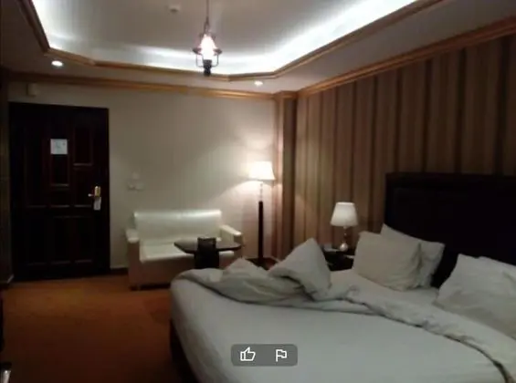 Deluxe Tek Büyük Yataklı Oda