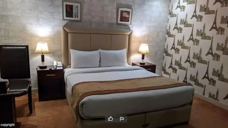 Executive Tek Büyük Yataklı Oda