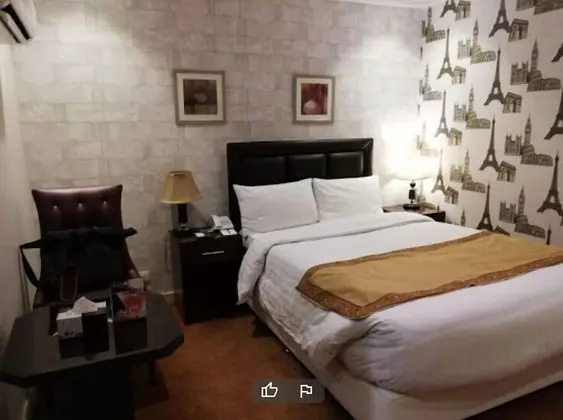 Executive Tek Büyük Yataklı Oda