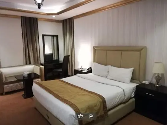 Executive Tek Büyük Yataklı Oda