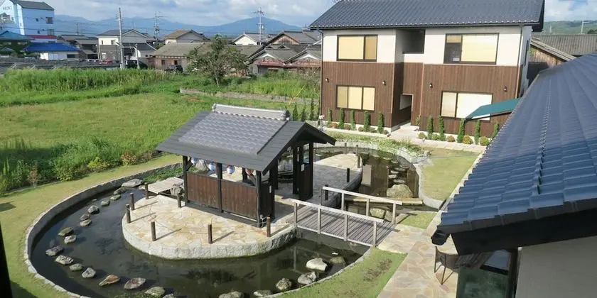 Traditional Oda, Ortak Banyo (Main Building, Japanese Style)