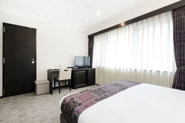 Deluxe Tek Büyük Yataklı Oda, Sigara İçilmez (with separated bath and toilet)
