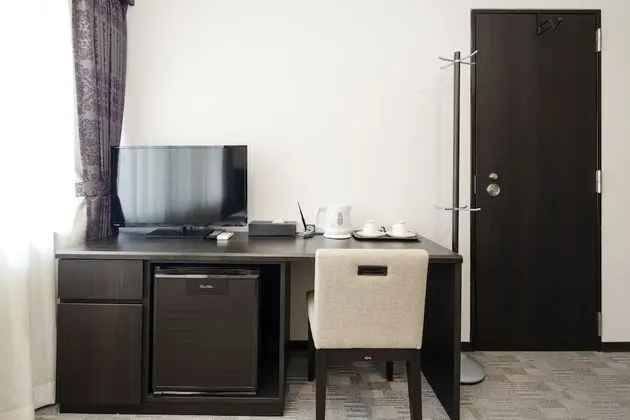 İki Ayrı Yataklı Oda, Sigara İçilmez (with separated bath and toilet)