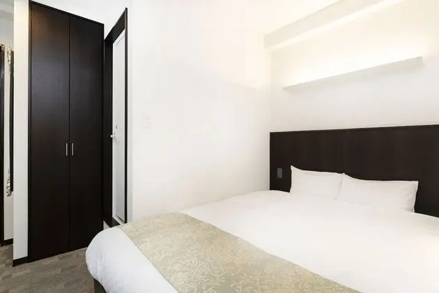 Tek Büyük Yataklı Oda, Sigara İçilmez (with modular bath)