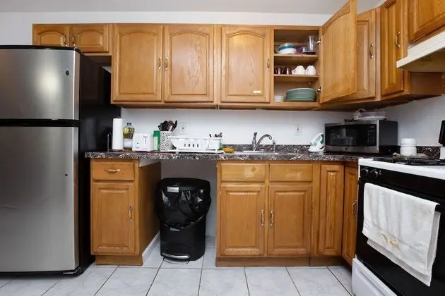 Classic Oda, 1 Büyük (Queen) Boy Yatak, Sigara İçilmez, Ortak Banyo