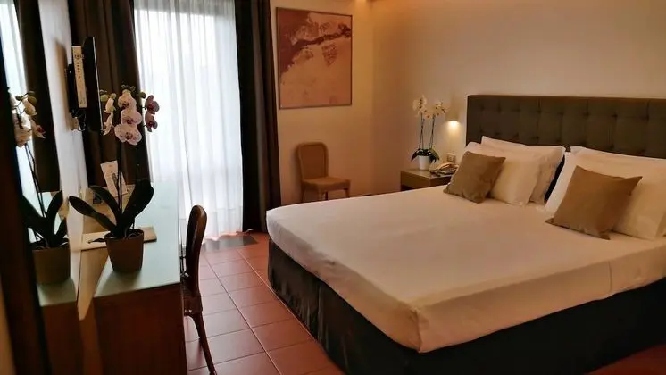 Tek Büyük Yataklı Oda