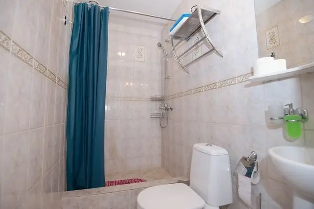 Comfort Tek Büyük veya İki Ayrı Yataklı Oda