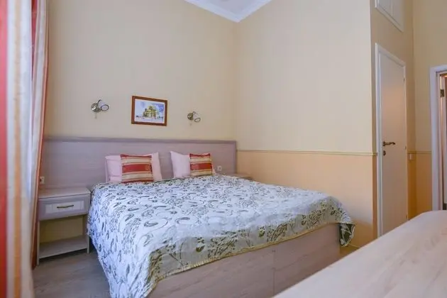 Standard Tek Büyük veya İki Ayrı Yataklı Oda
