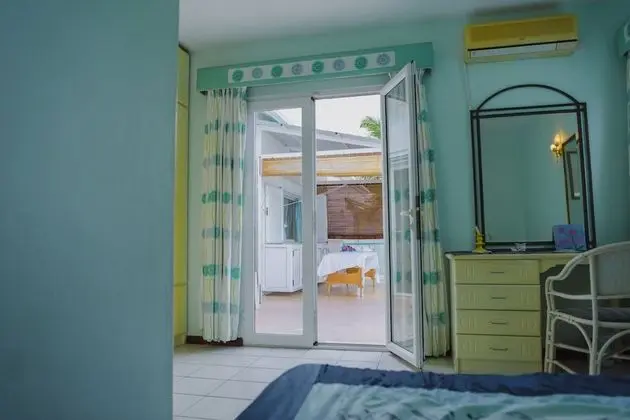 Deluxe Villa (Danielle)
