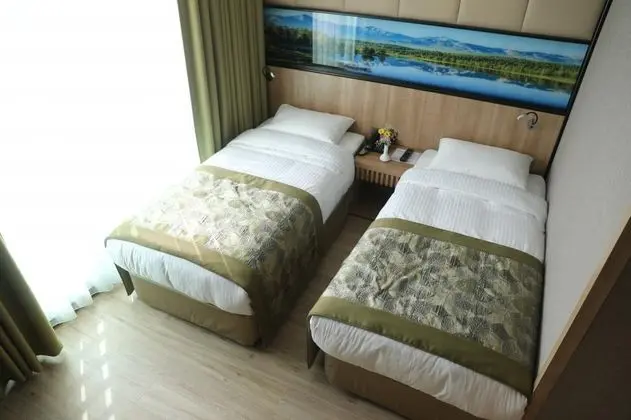 Çift Kişilik, Şehir Manzaralı, 1. Kat