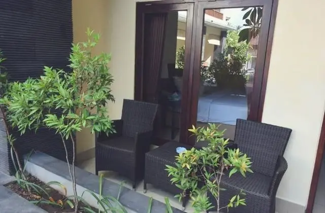 Oda, Havuz Manzaralı