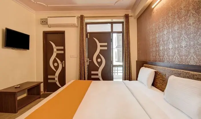 Superior Tek Büyük veya İki Ayrı Yataklı Oda