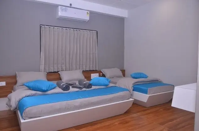 Deluxe Suite AC
