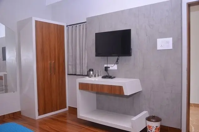 Deluxe Suite AC