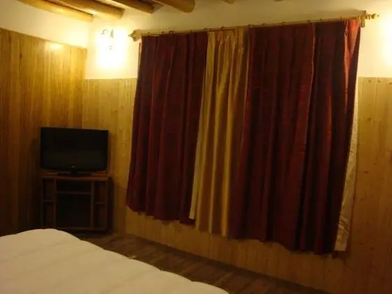 Deluxe Tek Büyük Yataklı Oda, 1 Çift Kişilik Yatak, Dağ Manzaralı