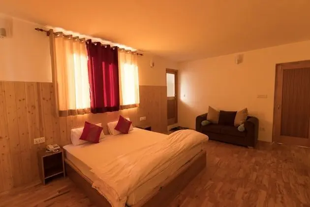 Deluxe Tek Büyük Yataklı Oda, 1 Çift Kişilik Yatak, Dağ Manzaralı