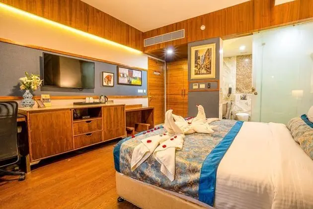 Grand Oda, 1 Çift Kişilik Yatak