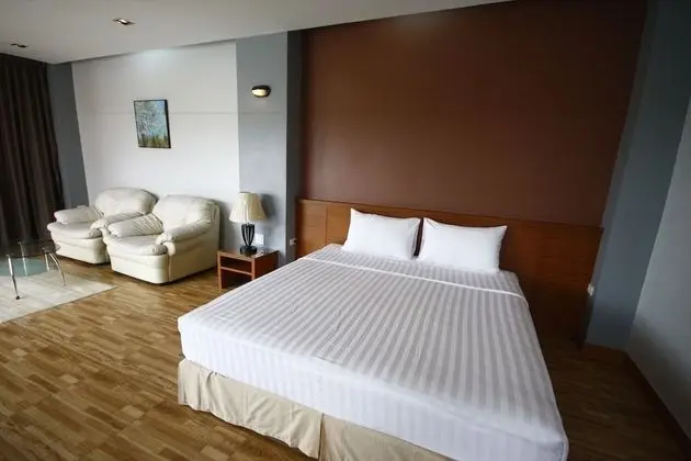 Deluxe Tek Büyük Yataklı Oda