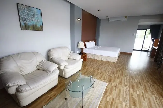 Deluxe Tek Büyük Yataklı Oda