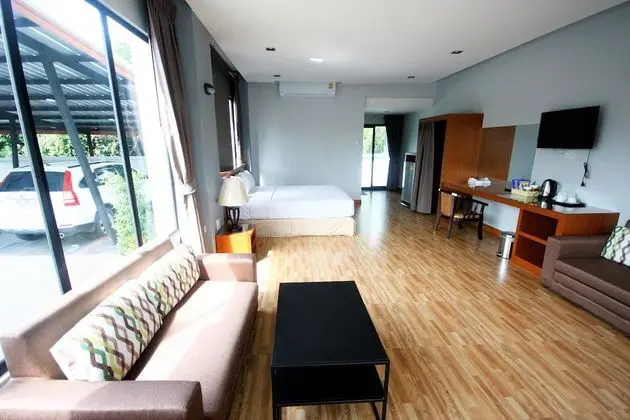 Deluxe Tek Büyük Yataklı Oda